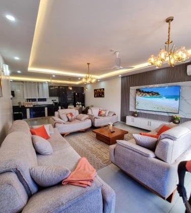 Luxury Sea View Hideaway - Steps from Nyali Beach