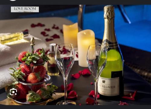 Luxury Spa & Love Room