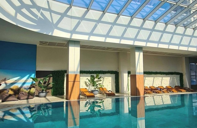 Luxury two Bedroom Condo & Pool, 3rd Floor