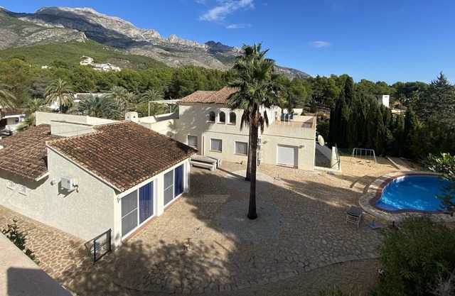 Luxury villa close to the beach with 2x private pool for max 22pers.