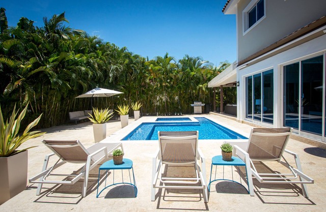 Luxury Villa Elena, Metro Country Club, Juan dolio 16 pers.