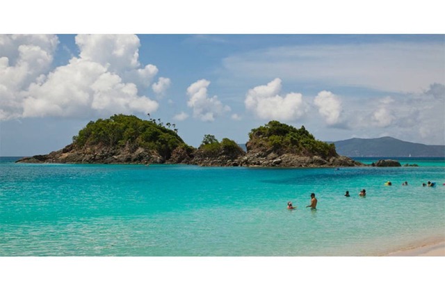LUXURY VILLA ON THE BEACH, SUNSET BAY, ST JOHN, US VI