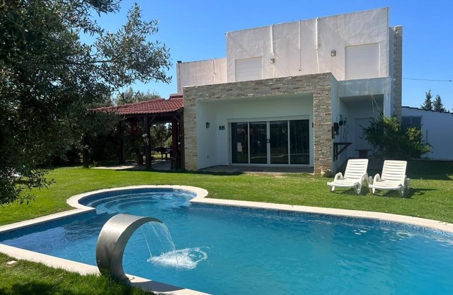 Luxury villa with pool in the heart of nature