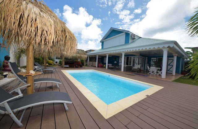 Luxury villa with a pool(MQSA31 11p)