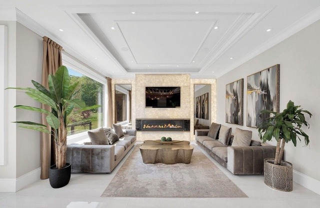 Luxury villa with beautiful views