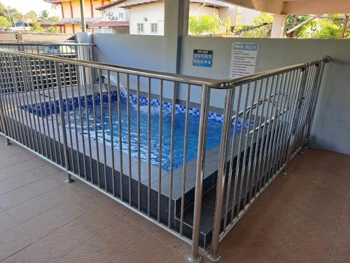 LW homestay Bukit Setongkol near Menara 188, HTAA