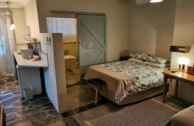 MacNut Bed and Breakfast