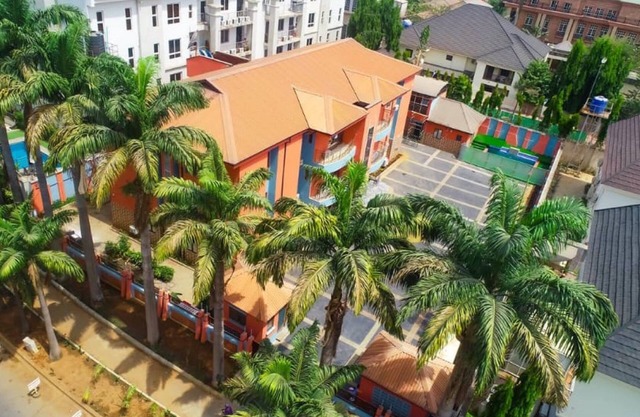 Madaki's Executive Suites