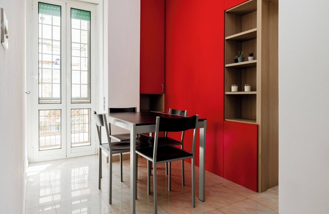 Maffi's House - Two Bedroom Apartment, Sleeps 4