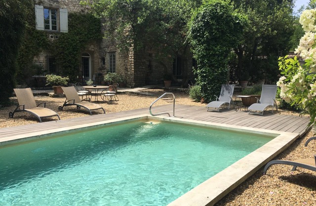 Magnifique Magnanerie 18ieme Dans un Village Médiéval, 5duzes, Jardin Piscine