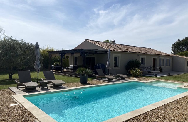 Magnificent villa in the heart of the Luberon regional park Swimming pool and air conditioning