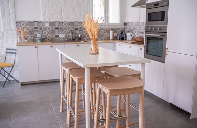 Magnificent House Fully Air-conditioned, All Comfort Châteauneuf du Pape