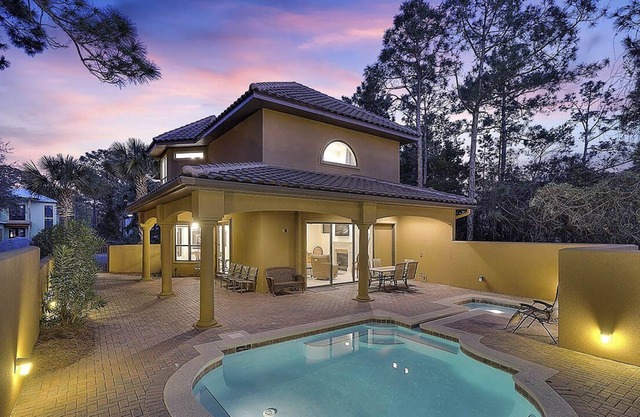 Magnificent Miramar Beach Home w/ Pool! Up to 25% Off