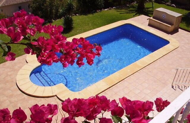 Magnificent villa with sea view and swimming pool (VT-447382-A)