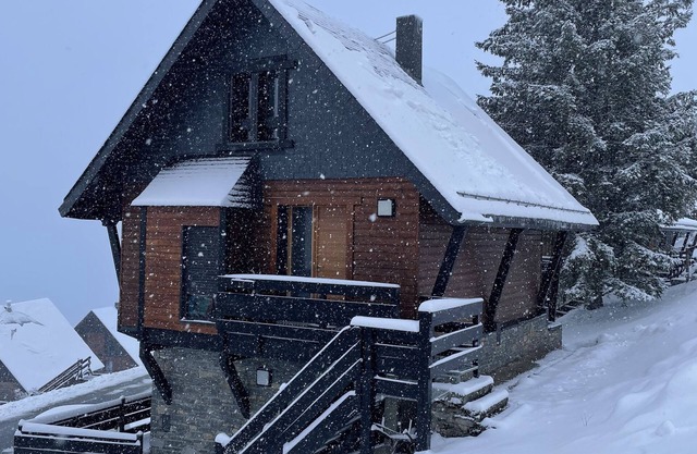 Magnifique Chalet au Pied des Pistes !