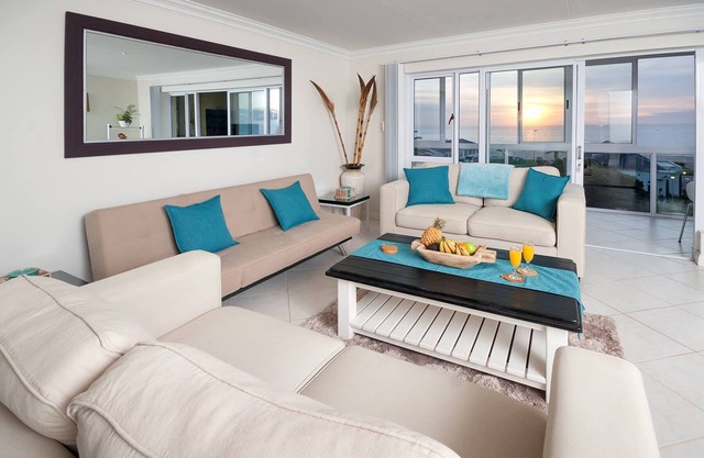 Main Beach Penthouse in central Jeffreys Bay overlooking Dolphin Beach.