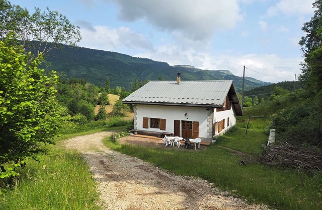 Maison 10 Personnes Spacieuse Dans le Vercors Avec vue Montagne. Sans Voisin