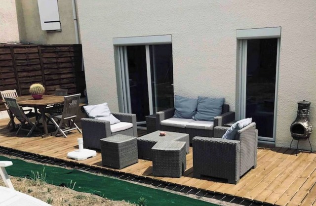 Maison AU Calme, Quiet House, 20 Minutes Bordeaux