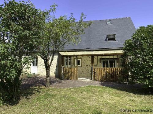 Maison de charme au cœur de Rouperroux avec jardin et Wi-Fi inclus - FR-1-497-219