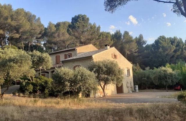 Maison en Campagne Vers Avignon
