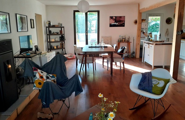 Maison en Occitanie, Entre Ville et Campagne. Jardin BBQ et Parking