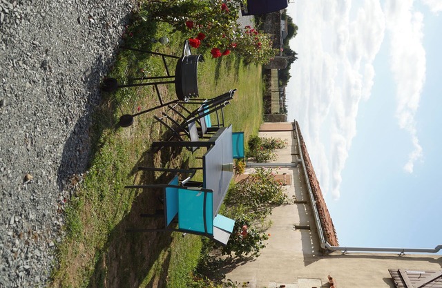 Maison Entièrement Renovee A LA Decoration Soignee
