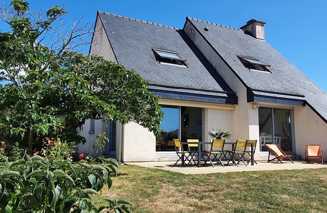Maison Lumineuse, Plage à 12 mn à Pied, Idéale Pour Famille