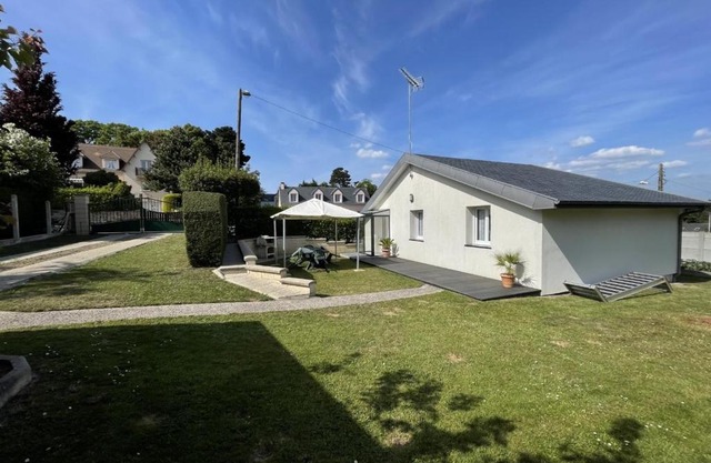 Maison paisible proche de la plage avec jardin et équipements complets - FR-1-361-491