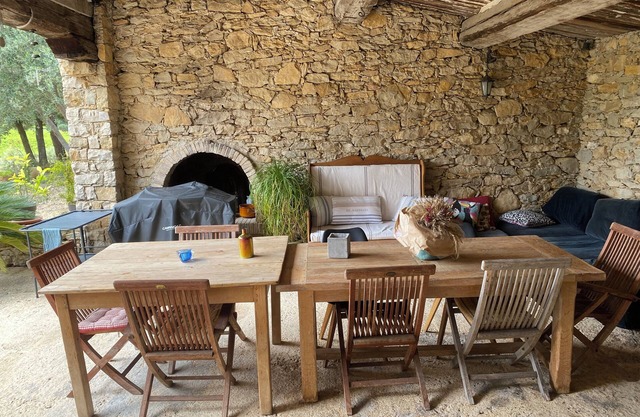 Maison Pipette authentic Provence and Nature 10 min from Circuit Paul Ricard