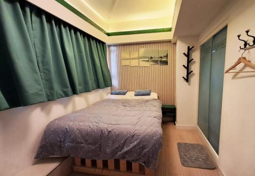 Majestic 7 Guesthouse (formerly KAT Hotel)