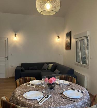 Makivka - A 5 min de Cognac - Maison entière avec 2 chambres