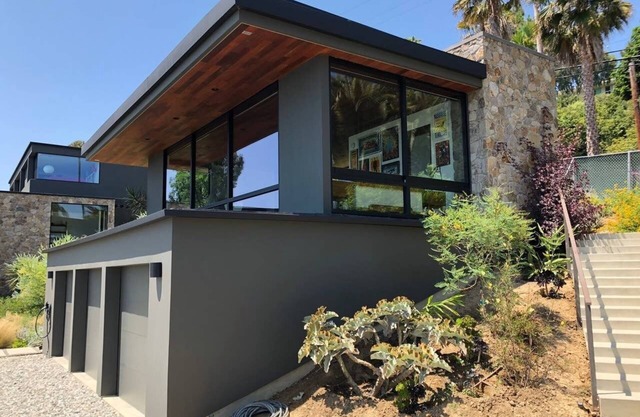 Malibu Mid-Century Modern Studio with Ocean Views