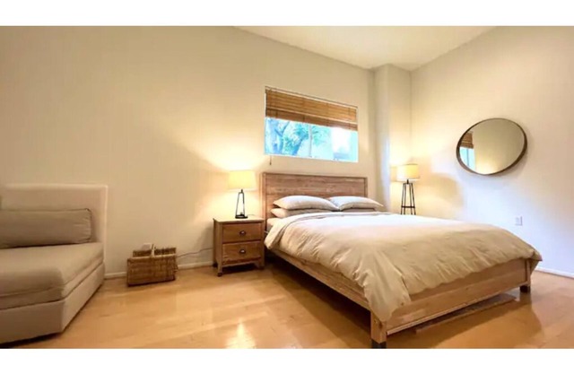 Malibu Mountain Retreat: Hike,Bike,Beach Paradise!