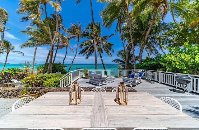 Mana Kai at Waimanalo: Beachfront Luxury & Tranquility w/ Stunning Ocean Views