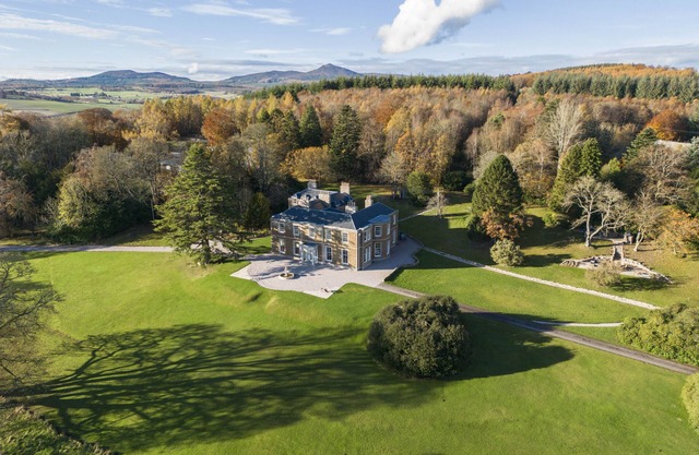 Manar Housen5 Star Country House ideally located for Whiskey, Golf, Castles