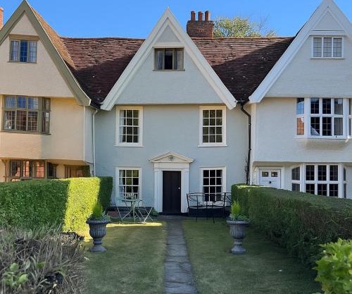 Manor Cottage