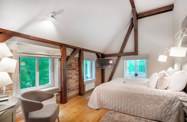 Manowce Palace - Double or Twin Room with Garden View (Room 2)