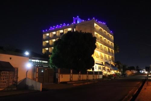 Maple Leaf Korean Hotel