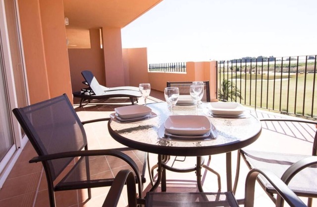 Mar Menor Golf Resort 2-bedroom Apartment