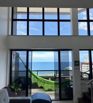 Maravilhosa cobertura duplex vista mar