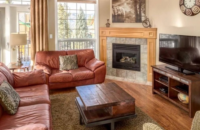 Marble Canyon Townhouse
