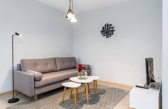 Marcelinska 100A | Elegant Apartment | Parking