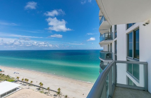 Marenas Beach Resort Private Luxury Suites