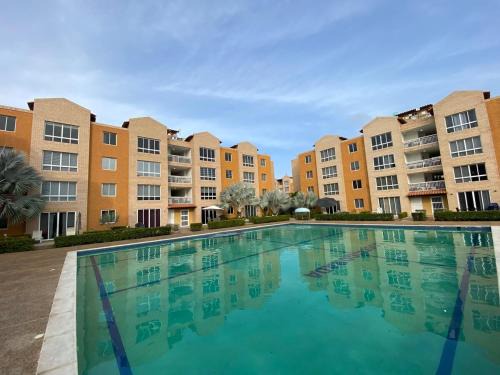 Marina del Rey Costa Dorada TravelAddicts