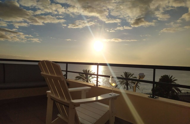 Marina Sol Penthouse - Sea view - Free Wifi