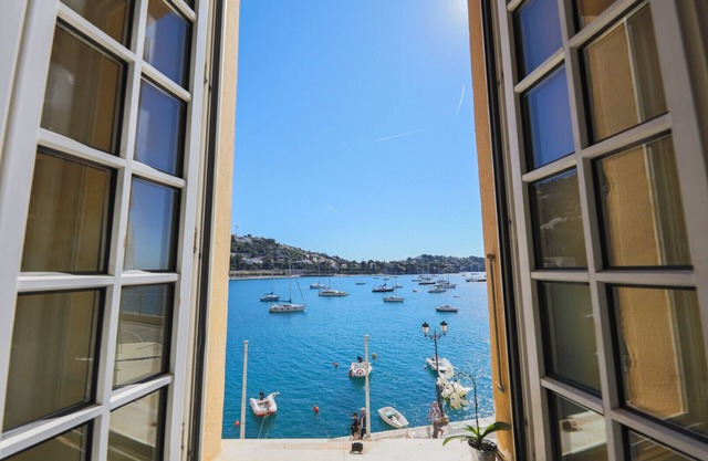 MARINE AP4445 By Riviera Holiday Homes