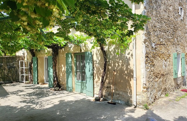 Mas Provençal Proche du Mont Ventoux