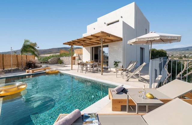 Massari Breeze Villa