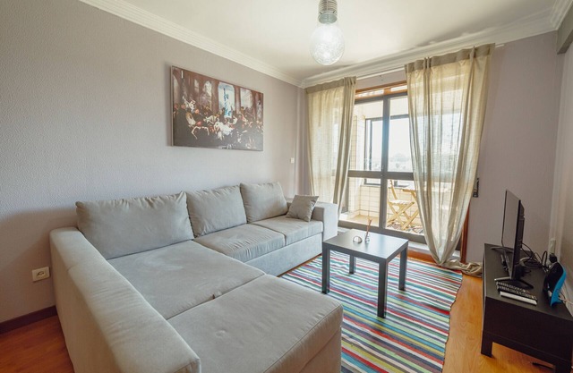 MATOSINHOS SEA SIDE 2BD by VACATIONY