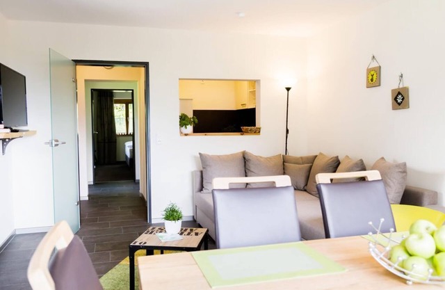 Maxi Lodge 12 - Wild green